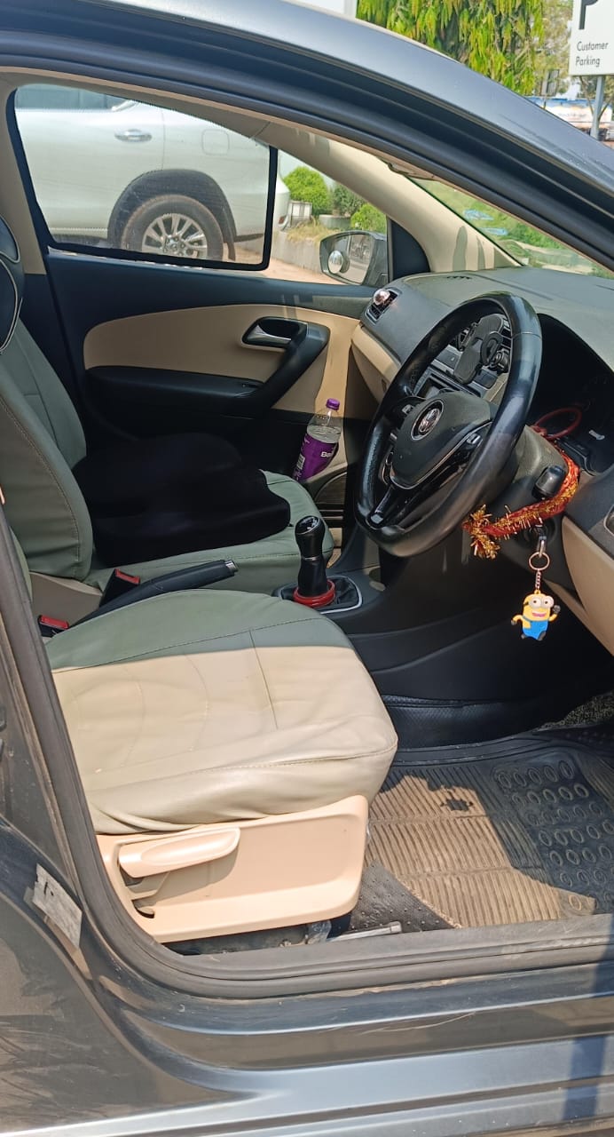 Volkswagen Polo(2012-2014) Comfortline 1.2l P